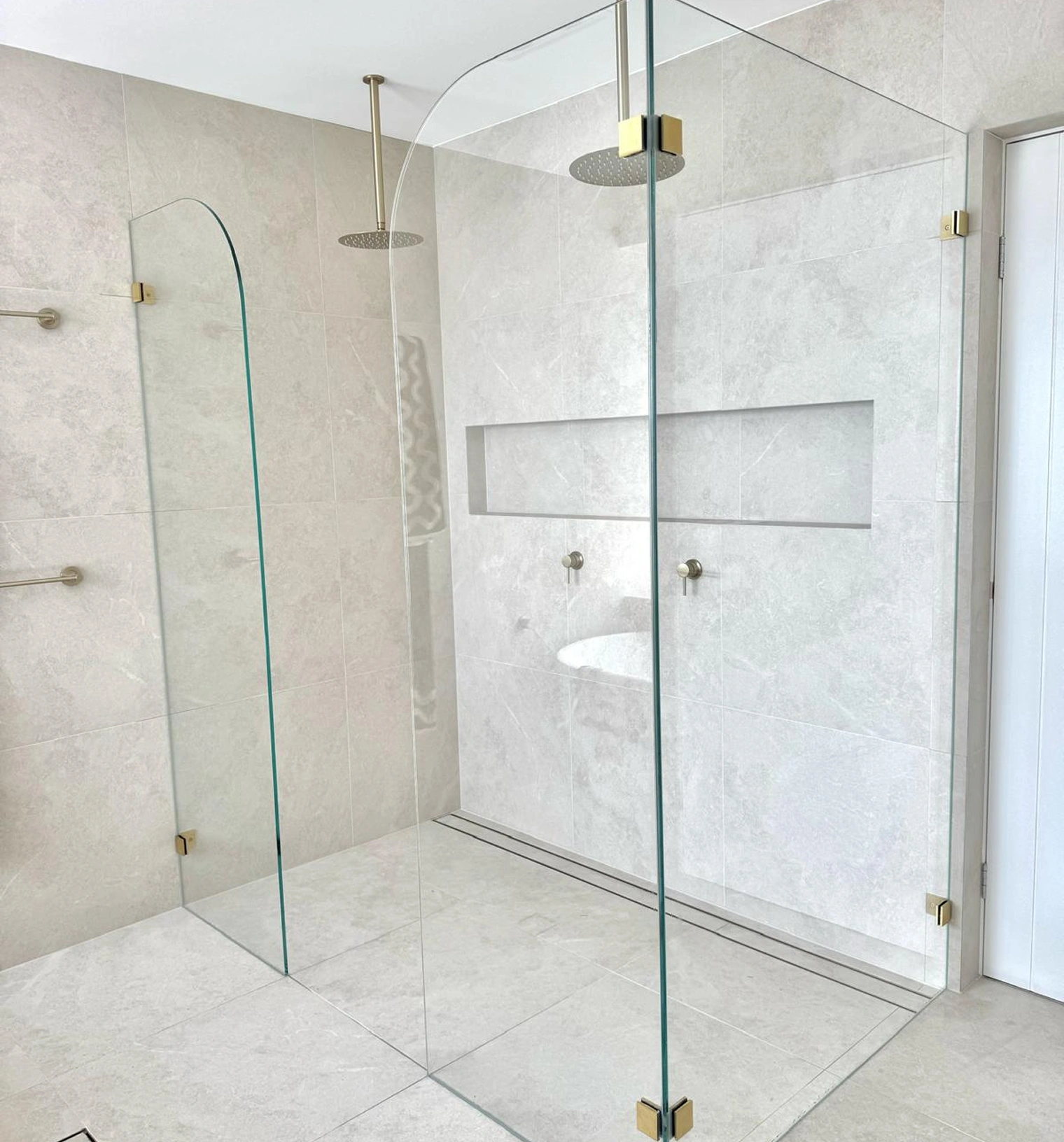 Walk-In Wet Room